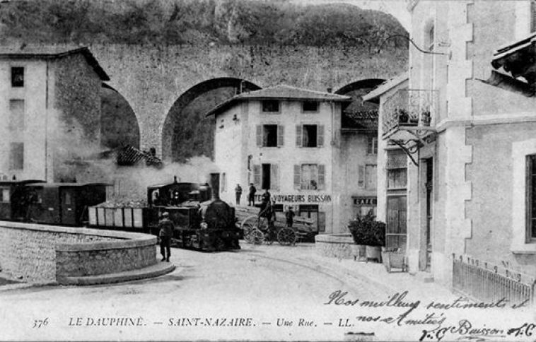 Traversée de St Nazaire-en-Royans en 1903