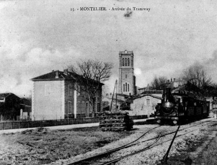 Arrivée du Tramway à Montélier en 1907
