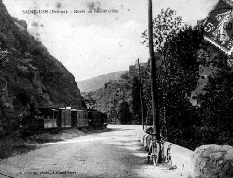 Tramway sur le route de Rochetaillée à St Uze en 1908