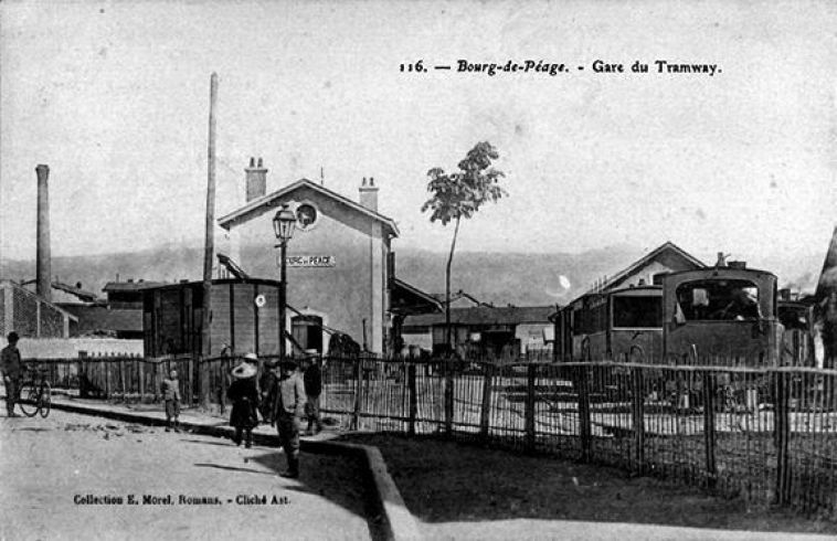 Tramway en gare de Bourg-de-Péage vers 1920
