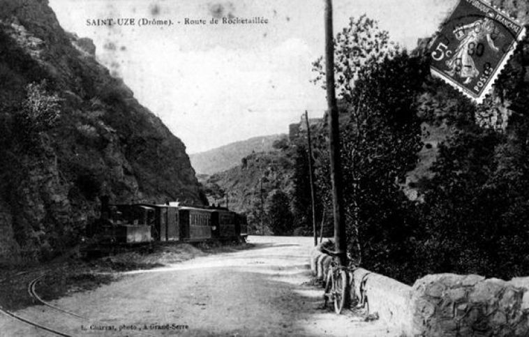 Tramway sur le route de Rochetaillée à St Uze en 1908