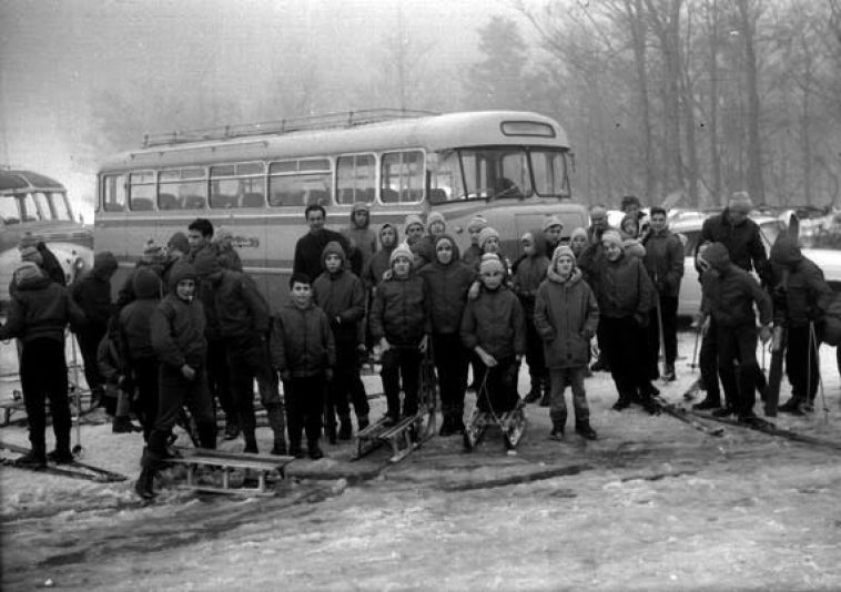 Jeudi de neige au Col de Rousset en 1961